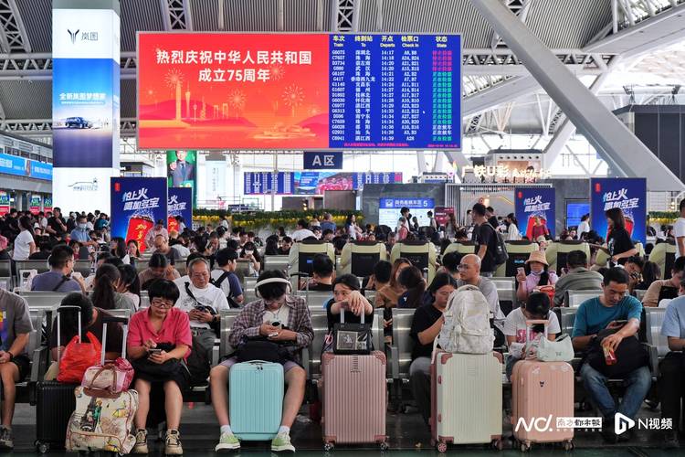 春运前期广铁集团客流激增 迎来春运高峰的前奏